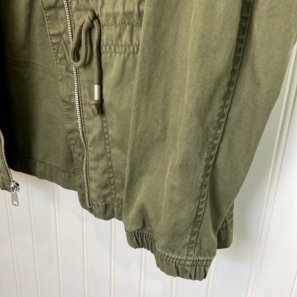 Old Navy Utility Jacket - Picture 8 of 8